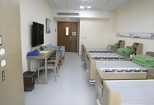 入深圳户口应届_《风骚律师》主演想暴打马里奥：把他的胡子撕下来 耳光两个前就冲上猛扇男方