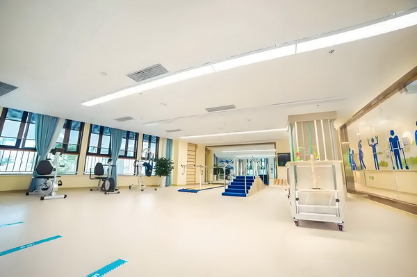 深圳留学生落户官网_《长安的荔枝》满意度居暑期档以来第二位，为大鹏导演作品最高分 长安的荔枝会员费的收取